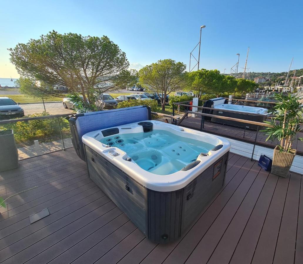 Villa Marina Seahouse Brina à Portorož Extérieur photo